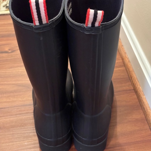 Hunter Rain Boots Navy Blue - Picture 5 of 6